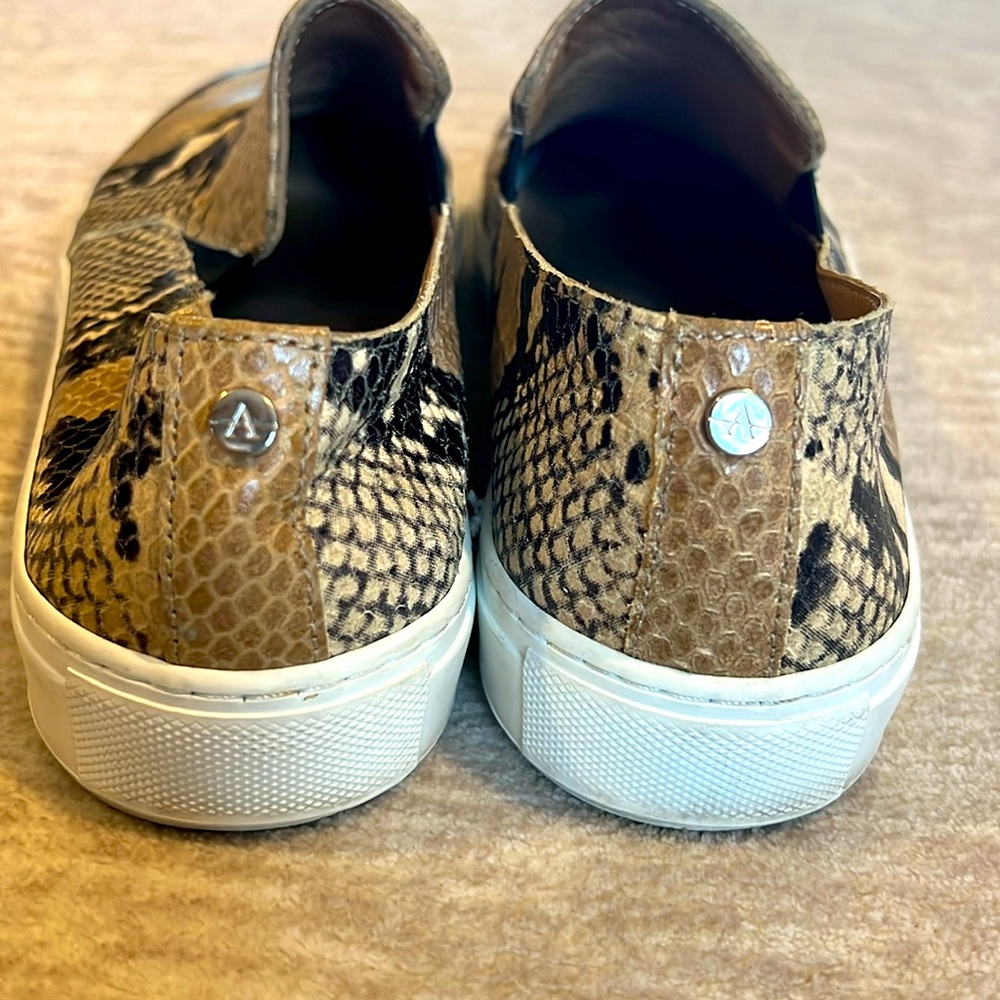 Aquatalia Shoes Snakeskin Embossed Leather Slip On Sneakers - Picture 3 of 6